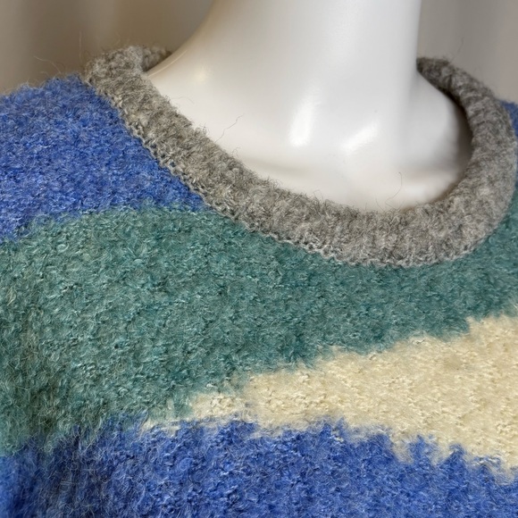 Jessica Simpson Cozy Nubby Chenille Color Blocked Cropped Sweater Size Small - Picture 3 of 11